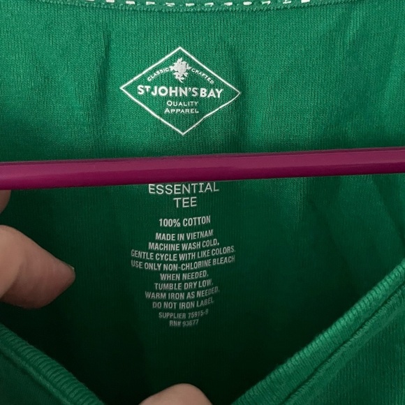St. John’s Bay Kelly Green Essential Tee Women’s XL - Picture 2 of 6